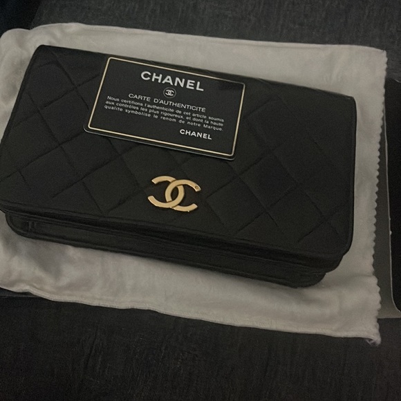 CHANEL Handbags - Vintage Chanel lamb skin mini flap